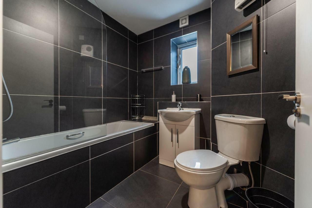 The Town House Kinsale, Hosted By Exquisite Holiday Homes, Sleeps 16 Esterno foto