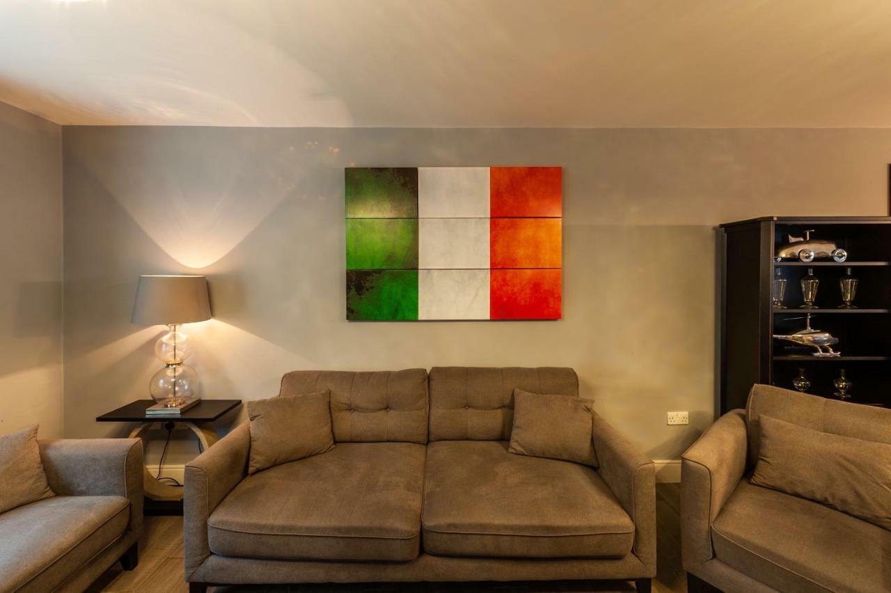The Town House Kinsale, Hosted By Exquisite Holiday Homes, Sleeps 16 Esterno foto