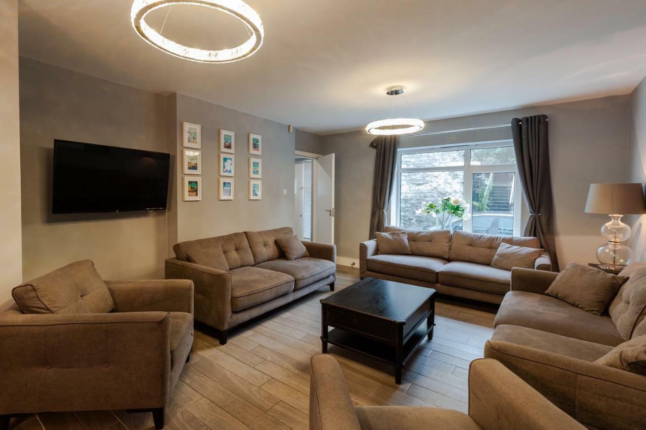 The Town House Kinsale, Hosted By Exquisite Holiday Homes, Sleeps 16 Esterno foto