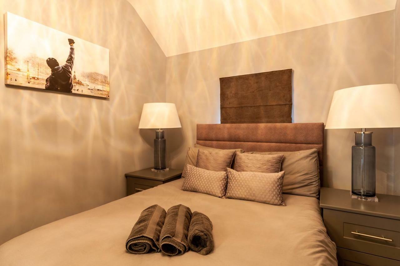 The Town House Kinsale, Hosted By Exquisite Holiday Homes, Sleeps 16 Esterno foto